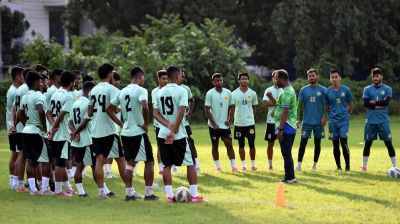 জয়ে চোখ রেখে বিকালে নামছে আবাহনী