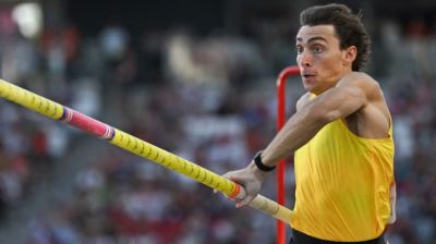 ১৩তম বারের মতো বিশ্বরেকর্ড ভাঙলেন দুপ্লানতিস