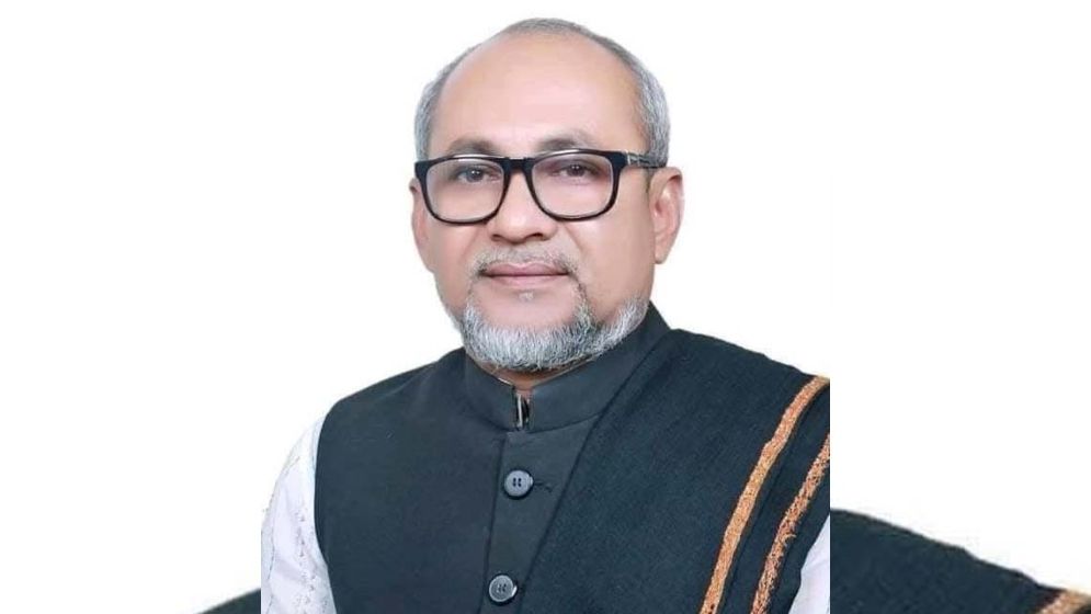 ‘সুইচ অফ দিজ ইজ অফ’ বলা সেই চেয়ারম্যান গ্রেফতার