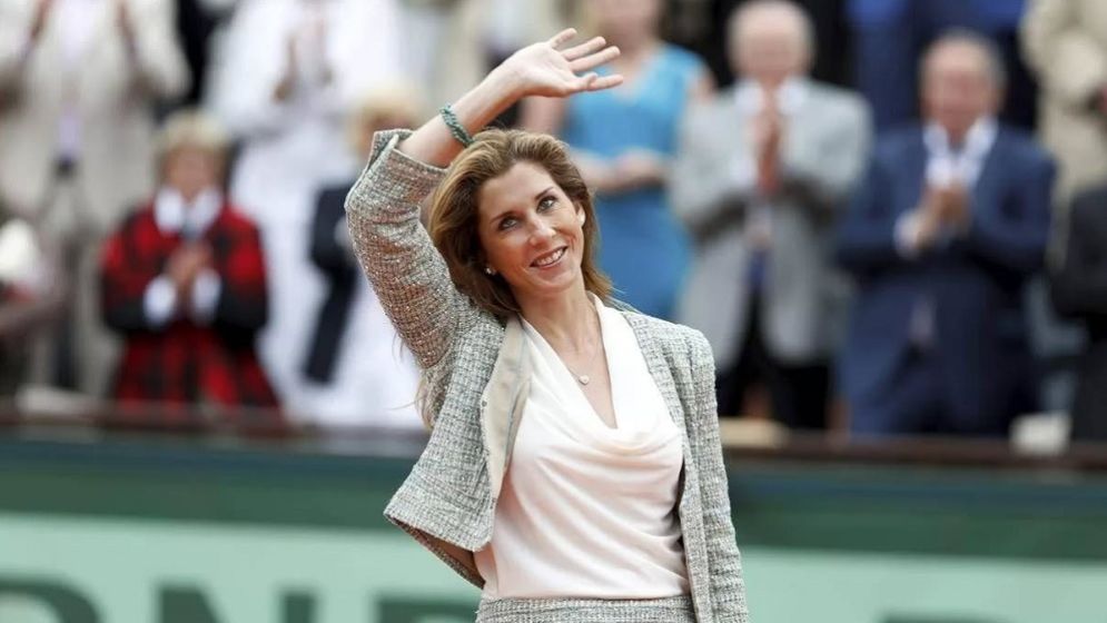 স্নায়ুরোগে আক্রান্ত মনিকা সেলেস