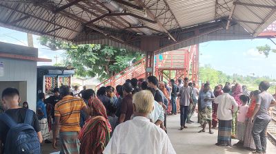 রাণীনগরে ট্রেনে কাটা পড়ে বৃদ্ধের মৃত্যু