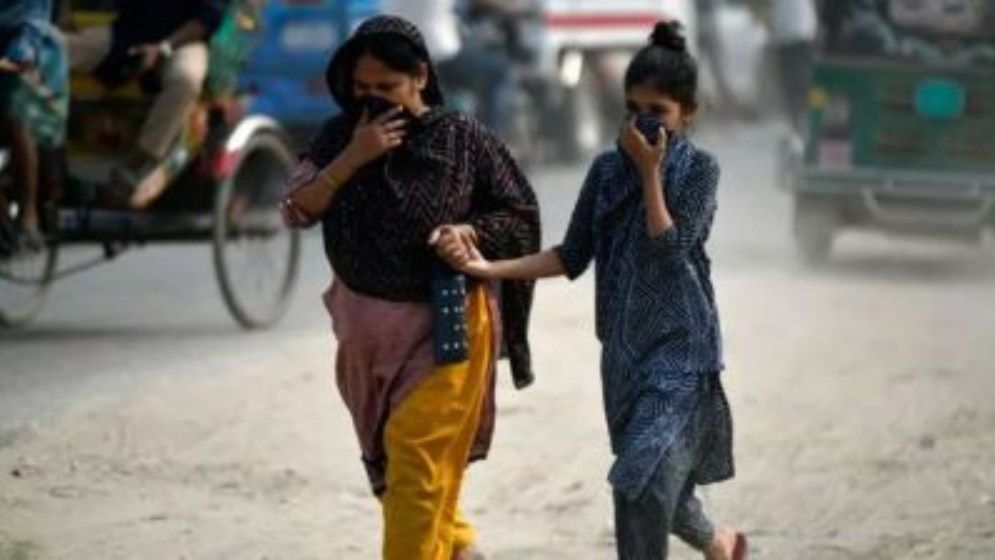 বায়ুদূষণের শীর্ষে রিয়াদ, ঢাকার অবস্থান কত