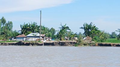কুড়িগ্রামে ৫ ঘণ্টায় ১৫ বাড়ি বিলীন