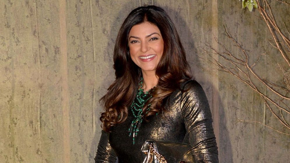 বড় তারকাদের সঙ্গে ছিল রসায়ন, হঠাৎ কেন থমকে গেলেন সুস্মিতা