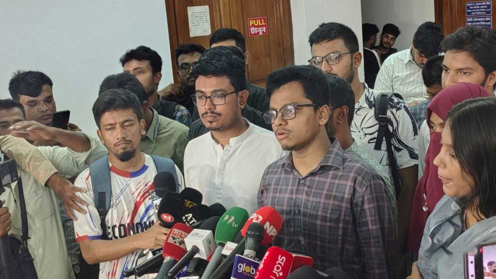 মনোনয়নপত্র সংগ্রহে সময় বৃদ্ধি পক্ষপাতী আচরণ: ফরহাদ