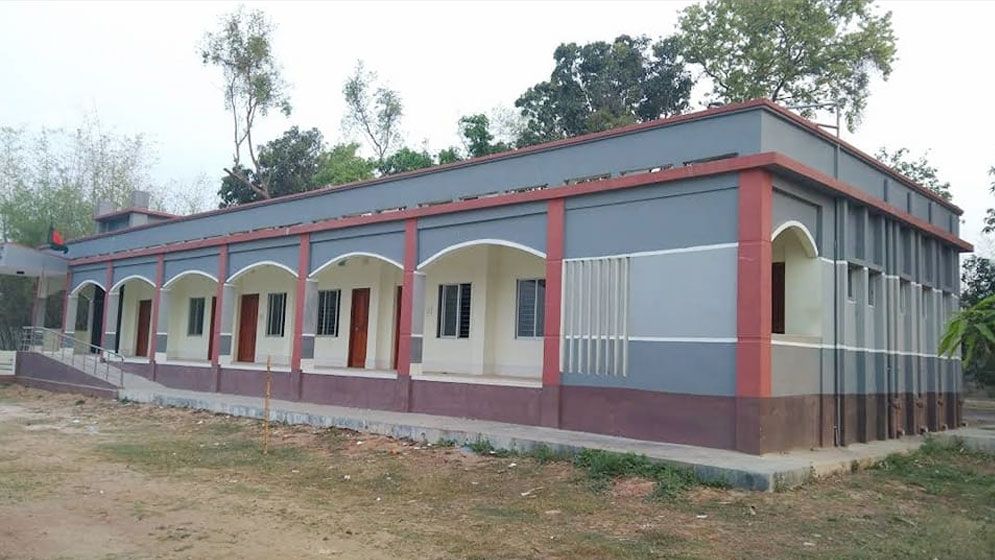 লালপুর মডেল কলেজে। ফাইল ছবি