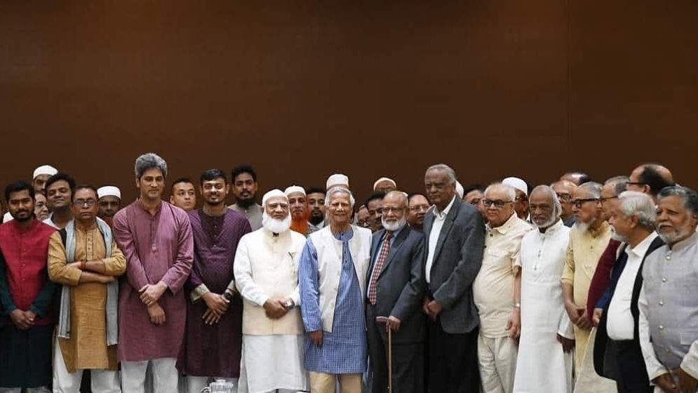 বিভাজন নয়, ঐক্য জরুরি