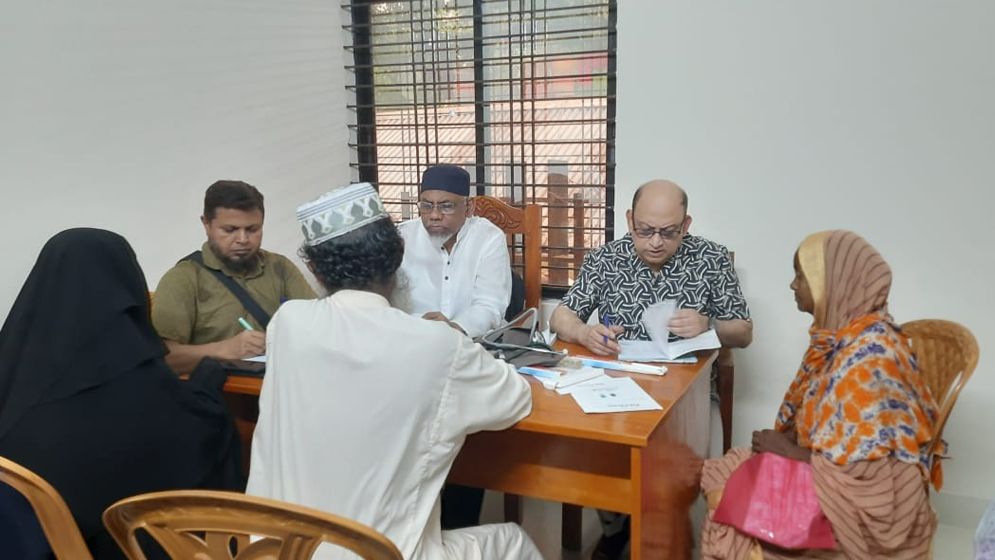 প্রবীণদের বিশেষ যত্ন নিয়ে বার্ধক্যের প্রস্তুতি নিন: স্বাস্থ্য সচিব