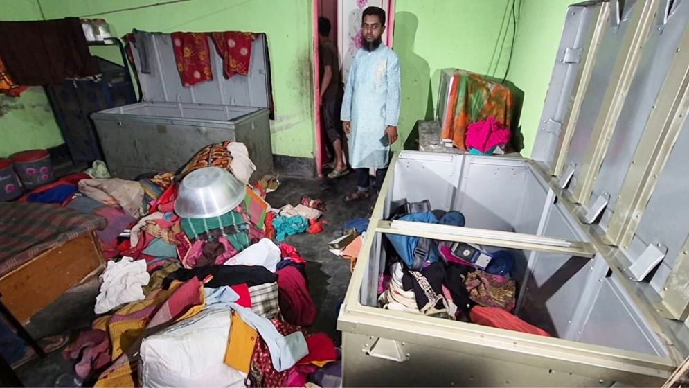 বগুড়ায় ডাকাতির পর বৃদ্ধাকে হত্যার অভিযোগ