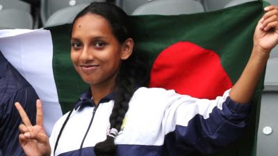 সুমাইয়া ট্র্যাকে আঁকেন বিজয়ের ছবি