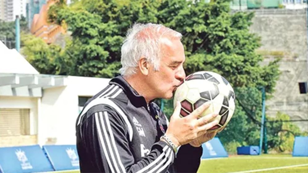 রোনালদোদের সাবেক ‘গুরু’কে কোচ করে আনল কিংস