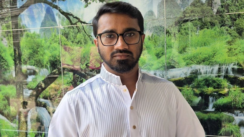 তৌহিদ আফ্রিদির গ্রেফতার নিয়ে যেসব প্রশ্ন রাশেদ খানের