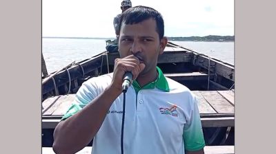 লঞ্চ থেকে ঝাঁপ দেওয়া খলিলের খোঁজে মেঘনায় স্বজনরা