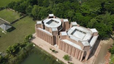 বিদ্যুৎ ছাড়াই আলোকিত আস-সালাম মসজিদ