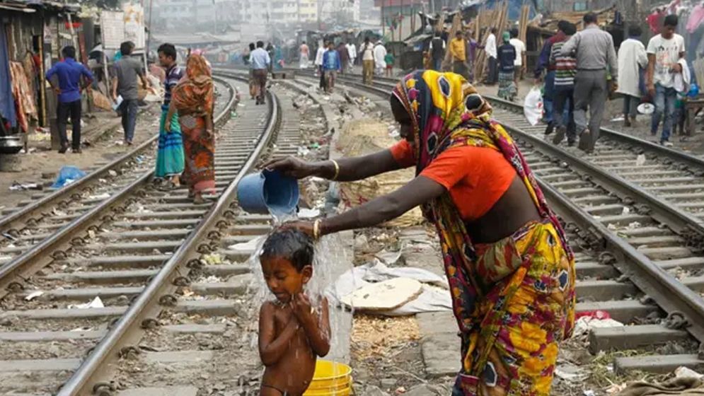 দারিদ্র্য বেড়ে ২৮ শতাংশে