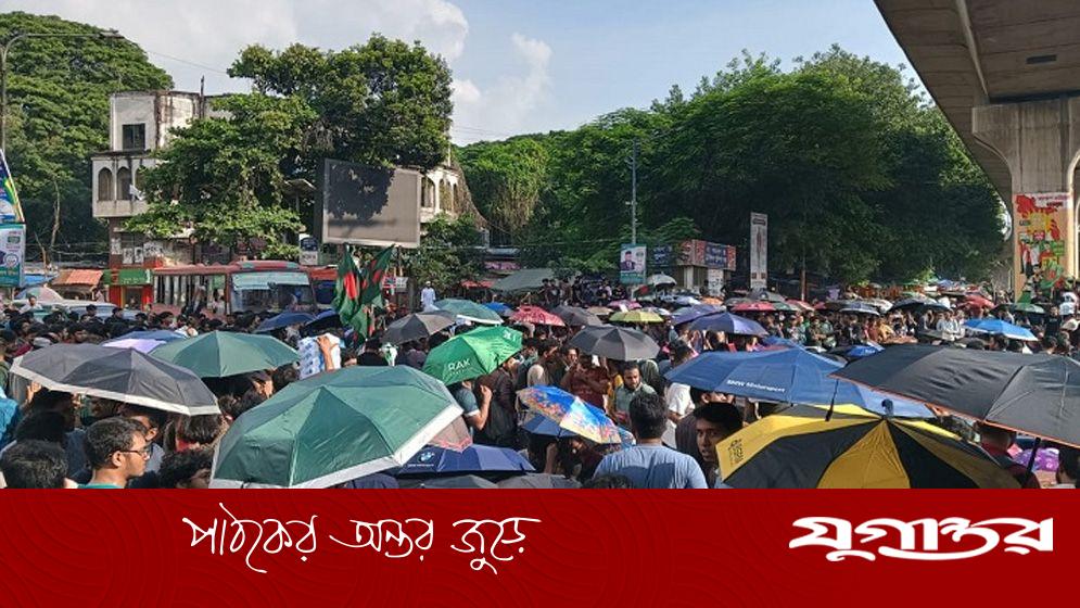 তিন দাবিতে শাহবাগে ‘ব্লকেড অব ইঞ্জিনিয়ার্স’