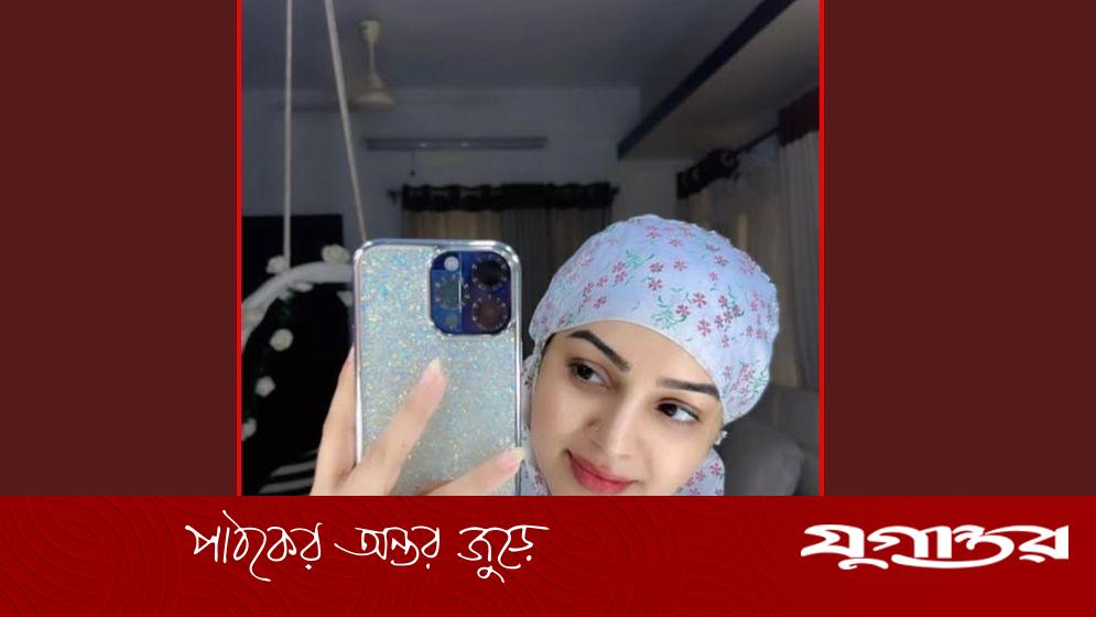 হিজাব পরা নিয়ে বাজে মন্তব্য, কড়া জবাব দিলেন প্রভা