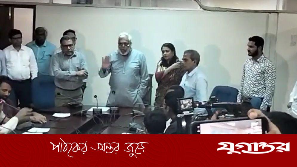 শিক্ষার্থীদের ওপর হামলা অনাকাঙ্ক্ষিত: ফাওজুল কবির