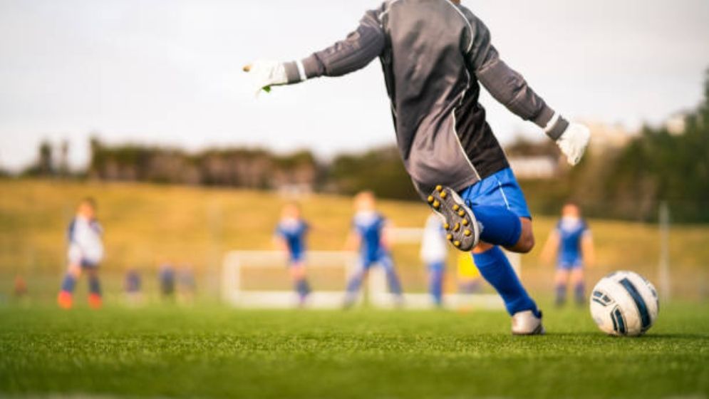 আনন্দ এসসি ফাইনালে