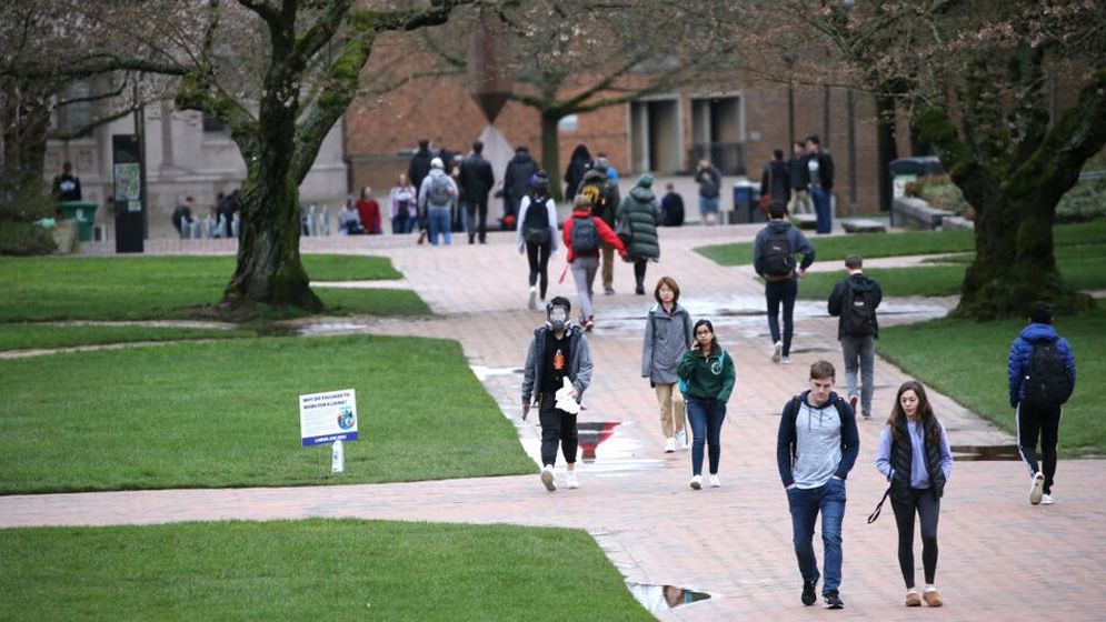 যুক্তরাষ্ট্রে বিদেশি শিক্ষার্থী ও সংবাদকর্মীদের ভিসার মেয়াদ কমানোর প্রস্তাব