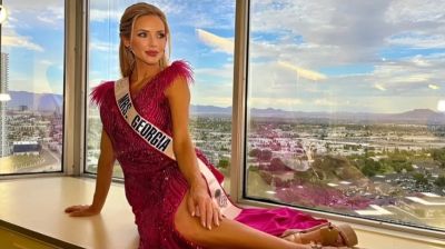 জর্জিয়ার সুন্দরী জিতলেন মিসেস আমেরিকার মুকুট