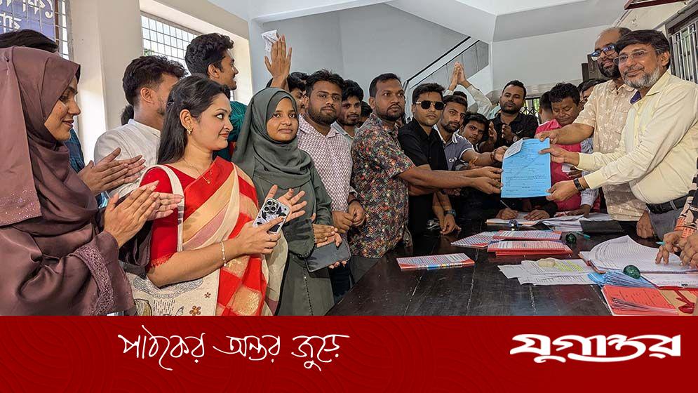 রাকসু নির্বাচন, ২৮ পদে মনোনয়ন ফরম তুলল ছাত্রদল