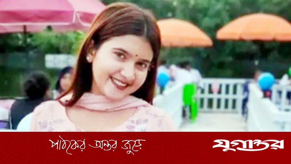 পুরুষ সঙ্গীসহ মাহিয়া মাহি আটক