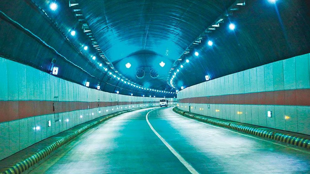 কর্ণফুলী টানেলে ৫৮৫ কোটি টাকা নয়ছয়, ৪ জনের বিরুদ্ধে মামলা