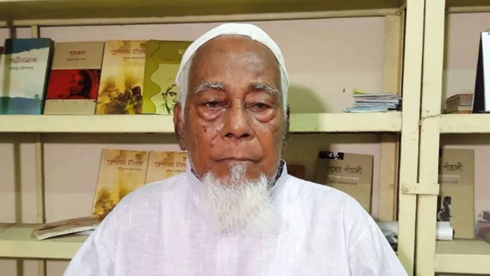 রাজশাহীর প্রবীণ সংবাদপত্র এজেন্ট মো. হেকমত উল্লাহ।ছবি: সংগৃহীত