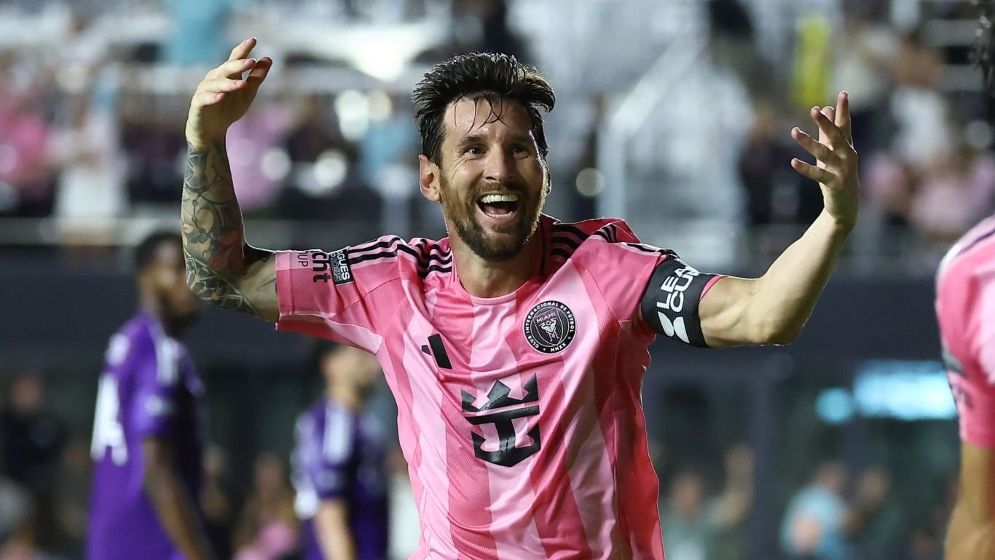 মেসির জোড়া গোলে ফাইনালে মায়ামি