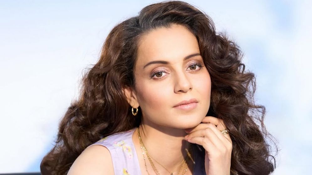 রাজনীতি থেকে অভিনয়ে ফেরার সিদ্ধান্ত কঙ্গনার