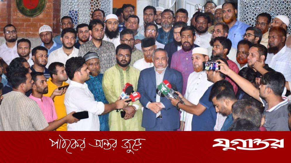 প্রশাসনের ভিতরে-বাইরে থাকা আওয়ামী দোসরদের দৃষ্টান্তমূলক শাস্তি দাবি