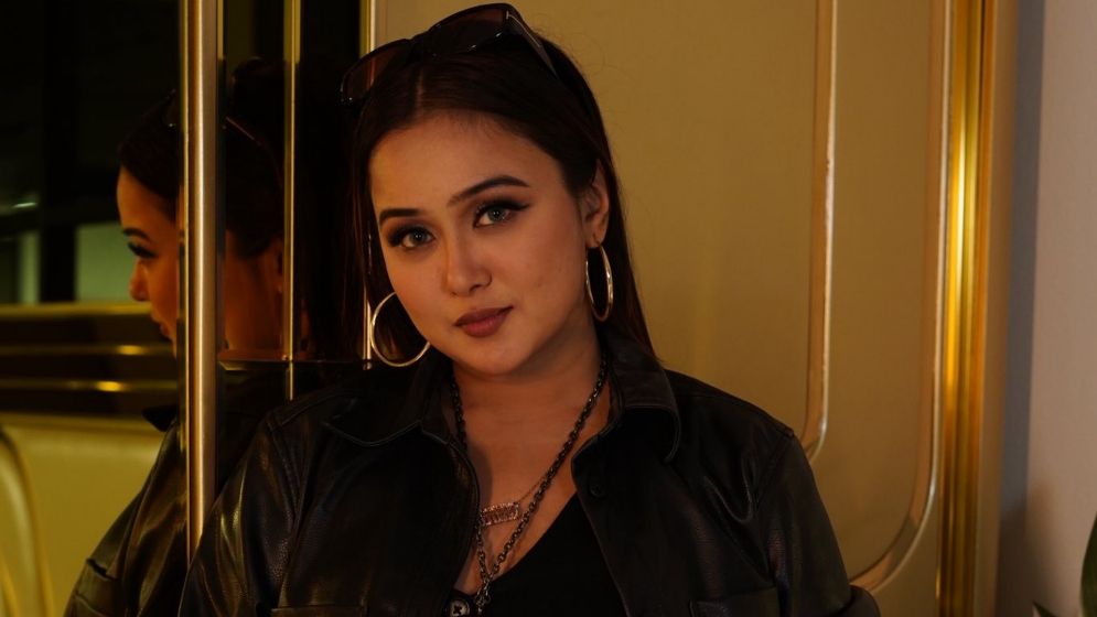 ‘সামনের বছর থেকে আমার গাড়ির ট্যাক্স দেব না’, কেন বললেন চমক?