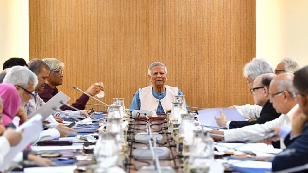 উচ্চসুদে পৌনে দুই বিলিয়ন ডলার ঋণ নিচ্ছে সরকার
