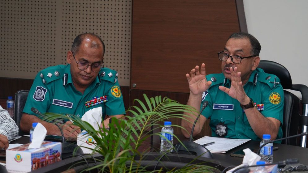 ডাকসু নির্বাচন নিয়ে ডিএমপি কমিশনারের কড়া বার্তা