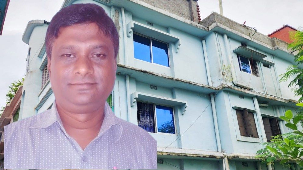 কেরানি থেকে কোটিপতি ঠান্ডু, গড়েছেন আলিশান বাড়ি