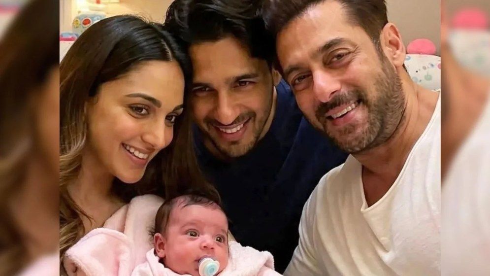 কন্যা সন্তানের ভুয়া ছবি নিয়ে বিপাকে কিয়ারা-সিদ্ধার্থ