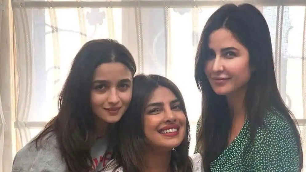 ‘জি লে জারা’ থেকে বাদ তিন নায়িকা!