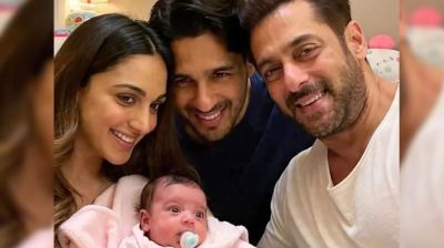 কন্যা সন্তানের ভুয়া ছবি নিয়ে বিপাকে কিয়ারা-সিদ্ধার্থ