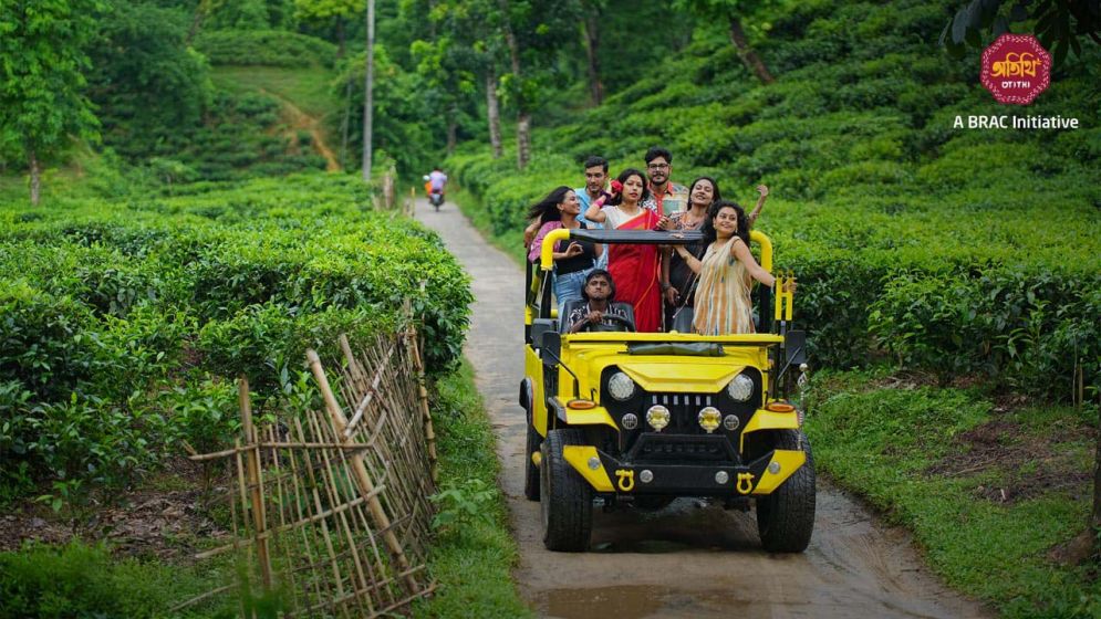 ‘অতিথি’র অতিথি হয়ে চলুন চায়ের রাজধানী শ্রীমঙ্গল