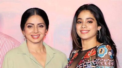 মায়ের মতো ‘চালবাজ’ হচ্ছেন জাহ্নবী কাপুর