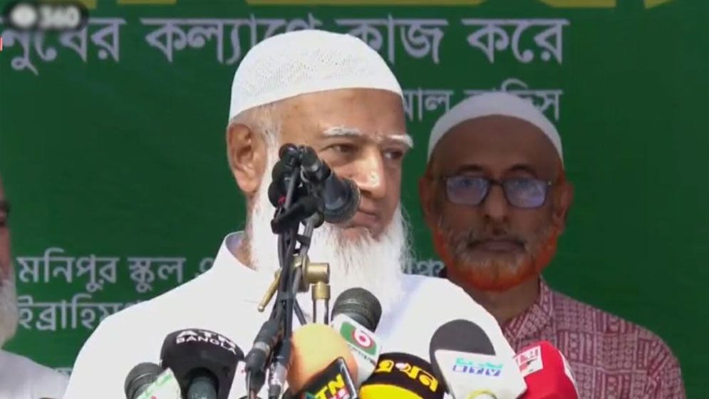 ৪৭ দিন পর জনসম্মুখে জামায়াত আমির, মুখে ঝরল কৃতজ্ঞতা