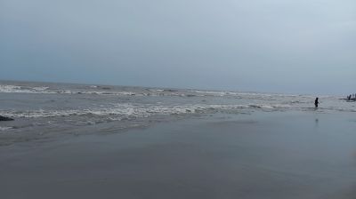 দেরিতে কাজে যোগ দেওয়ায় জেলেদের মারধর, একজনের মৃত্যু