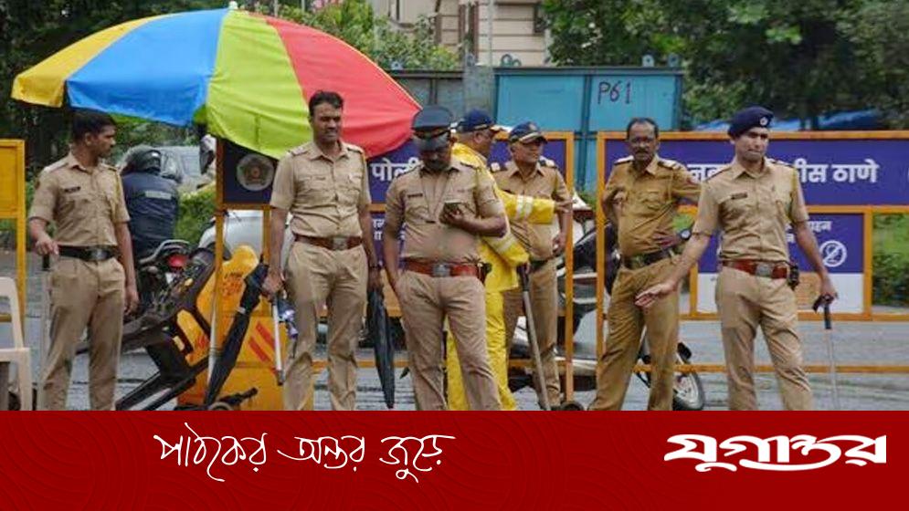 মুম্বাই শহরজুড়ে তল্লাশি পুলিশের