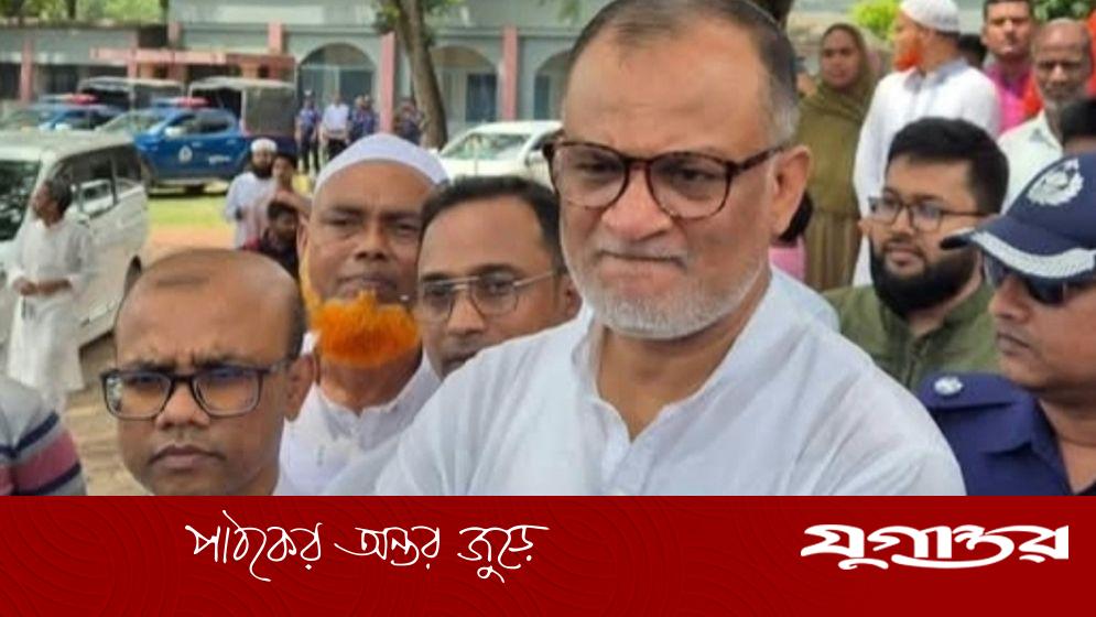 আলুর মূল্য নির্ধারণে সরকার প্রয়োজনীয় পদক্ষেপ নিচ্ছে: বাণিজ্য উপদেষ্টা