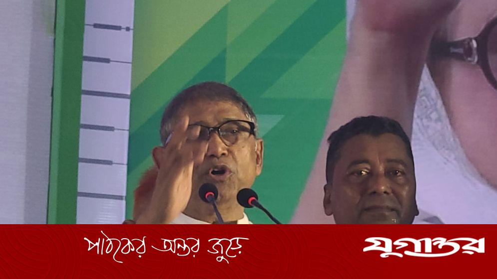 ষড়যন্ত্র ভেদ করে দেশে গণতন্ত্র ও নির্বাচিত সরকার প্রতিষ্ঠিত করব: আযম খান