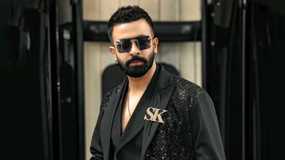 শাকিব খানের বিপরীতে ৩ নায়িকা, সঙ্গে বলিউডের চিত্রগ্রাহক