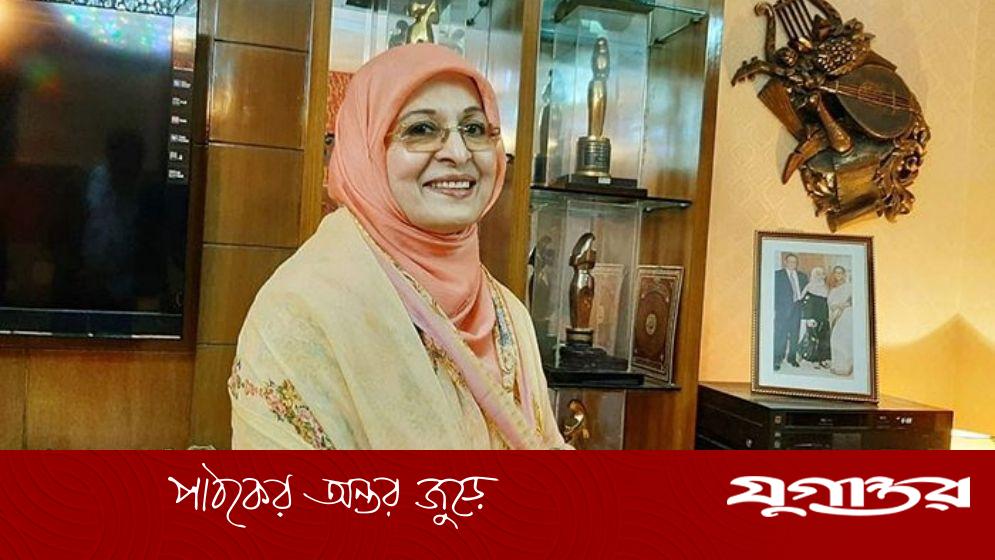 পাঁচ বছর পর দেশে ফিরলেন শাবানা