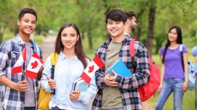 ২০২৫ সালে কানাডায় পড়াশোনা: জেনে নিন টিউশন ফি-সহ গুরুত্বপূর্ণ তথ্য