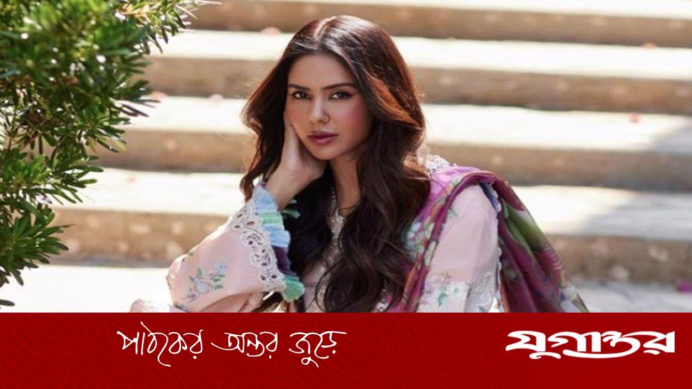 ‘সুন্দরী’ জাহ্নবী কাপুরকে নিয়ে প্রকাশ্যে হাসিঠাট্টা, বিপাকে সোনম